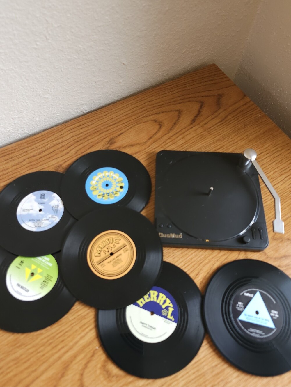 Coasters 6 Vinyl Records Set W/ Holder NWOT Anti Skid
